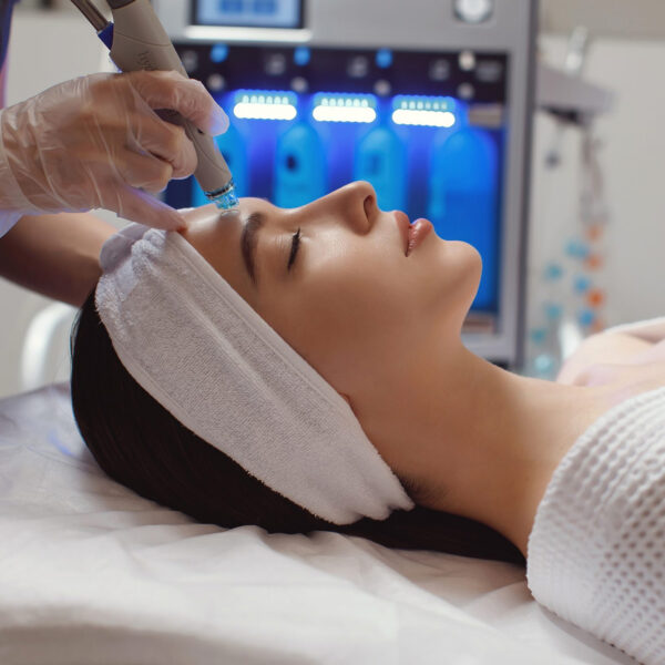 Smart Hydrafacial (Deluxe)